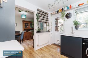 Kitchen- click for photo gallery